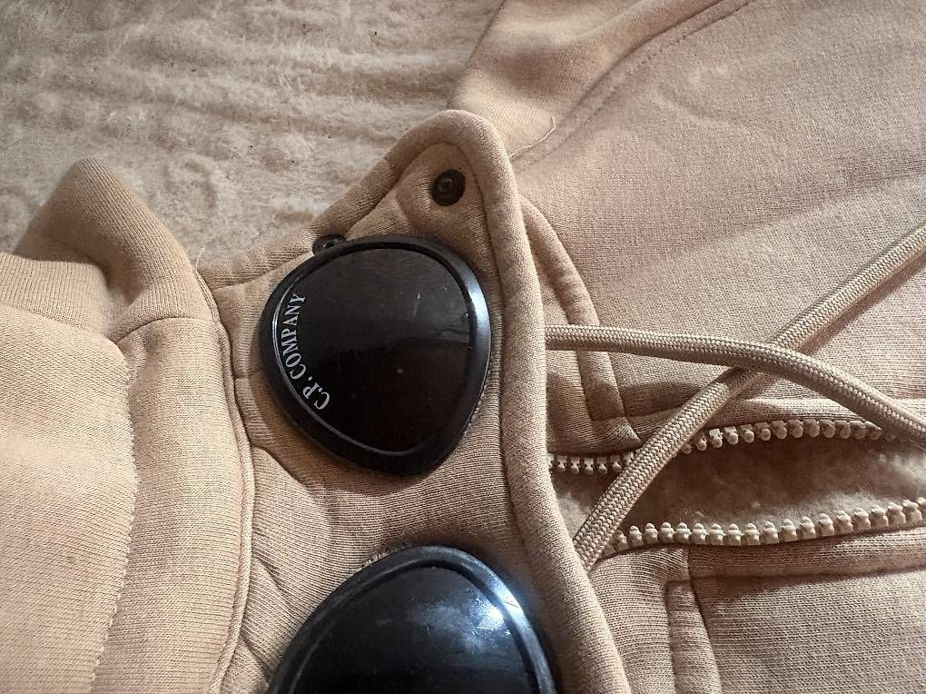 Jacken: CP Company jacket – Gebraucht aus Bidogno von sch_bby9 1