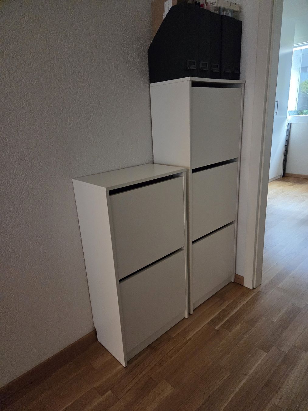 Ikea Schränke: 2 meubles a chaussures – Gebraucht aus Nyon von gri_6hqt