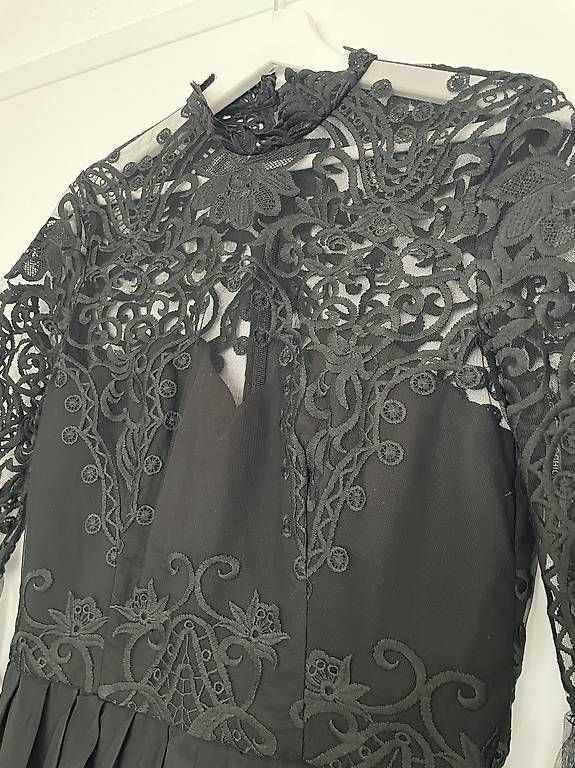 Vestiti: Abendkleid / Cocktailkleid schwarz 38 – Usato da Winterthur venduto da Romi 1