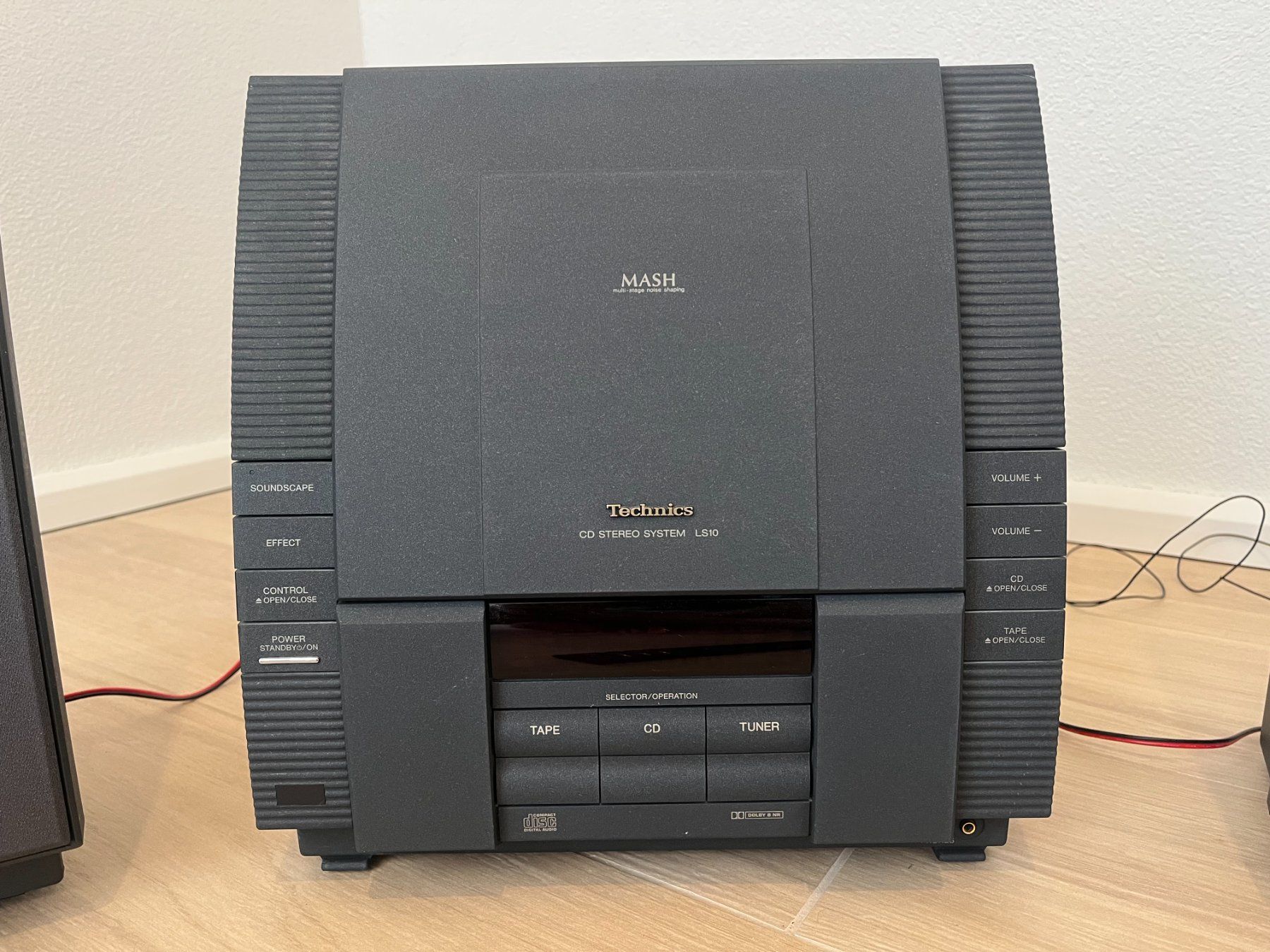 Technics Lettore multimediale & Streamer: Technics Stereoanlage CD LS10 – Usato da Frauenfeld venduto da Hv 1