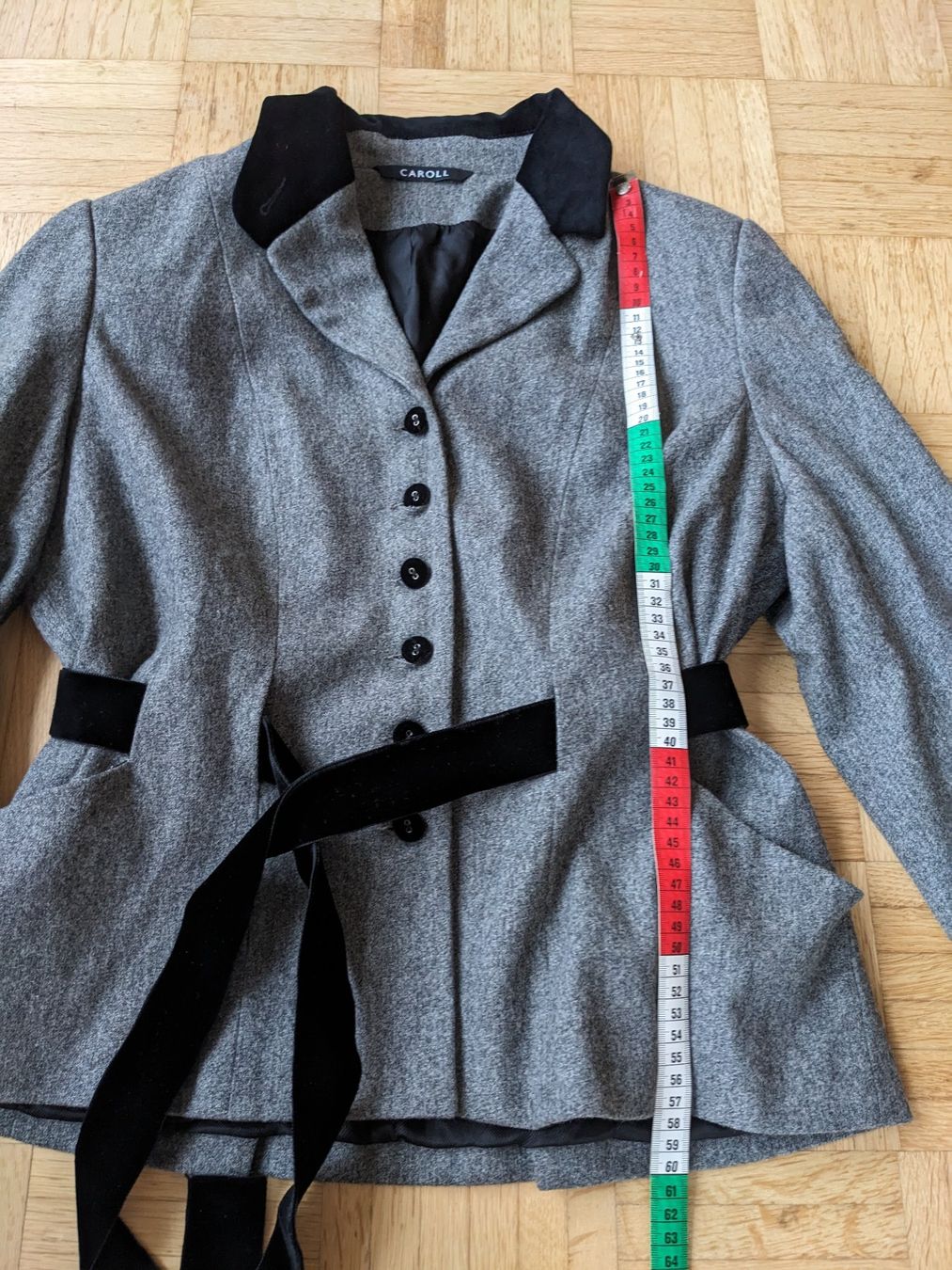 Caroll Jacken: Caroll Jacke L – Gebraucht aus Lengnau AG von Nathi88 7