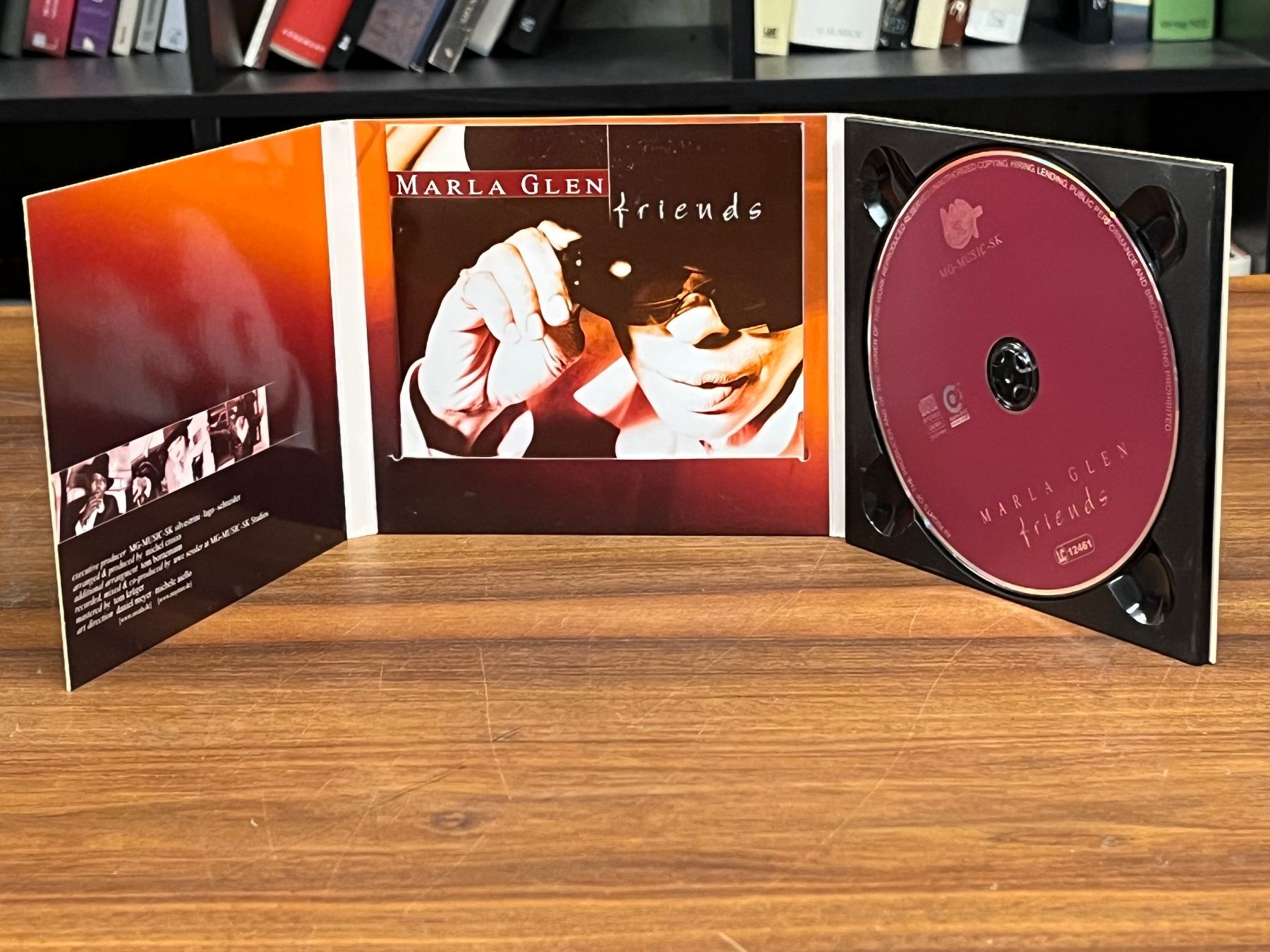 CD: Marla Glen - Friends - RA11D – Usato da Küsnacht ZH venduto da Jazztilldawn 2