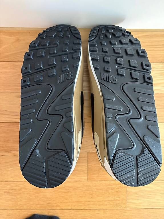 Scarpe da uomo: Nike Air Max 90 Drift Grösse 47.5 – Usato da Siebnen venduto da Swissvip 3