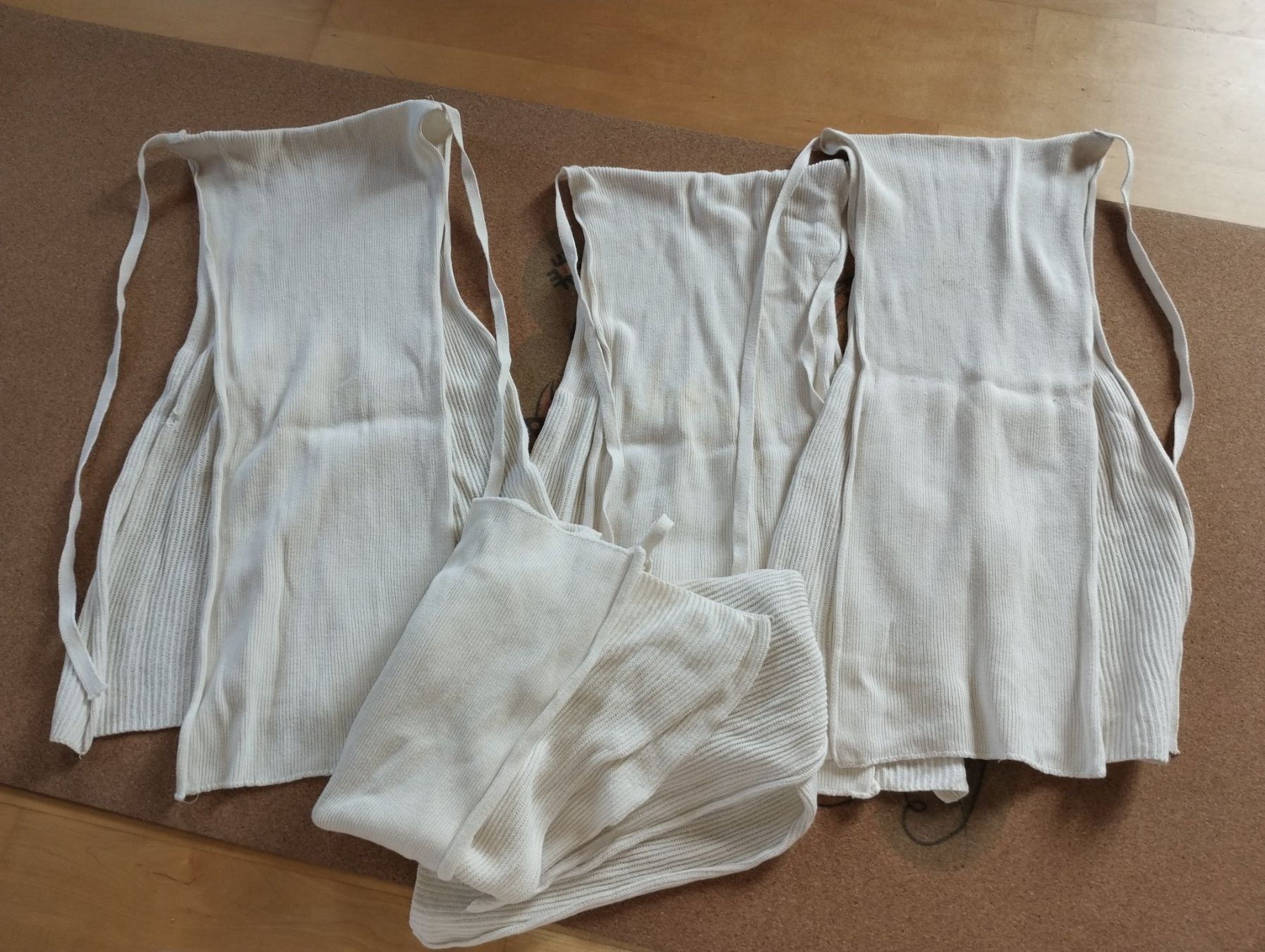 Windeleimer & Windeln: 5 gebrauchte Disana-Strickwindeln – Gebraucht aus Herisau von jama-t