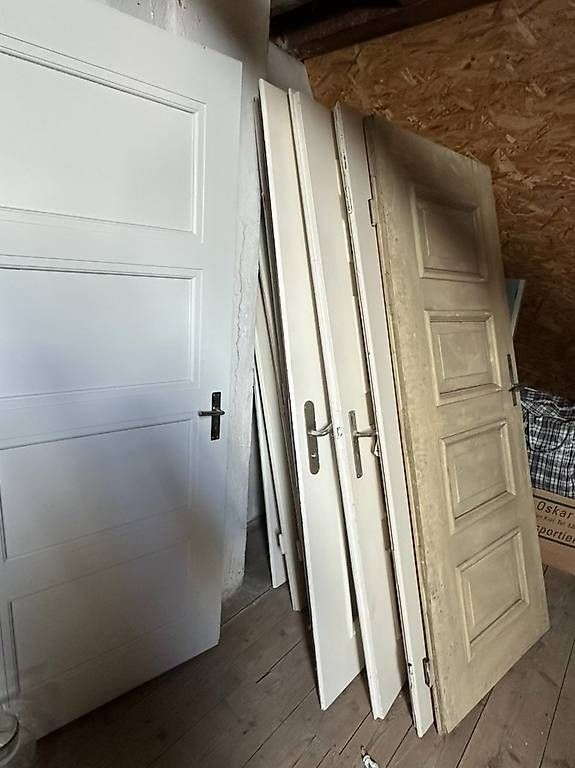 Porte: 10 alte Holztüren zu verschenken – Usato da Olten venduto da AP_76