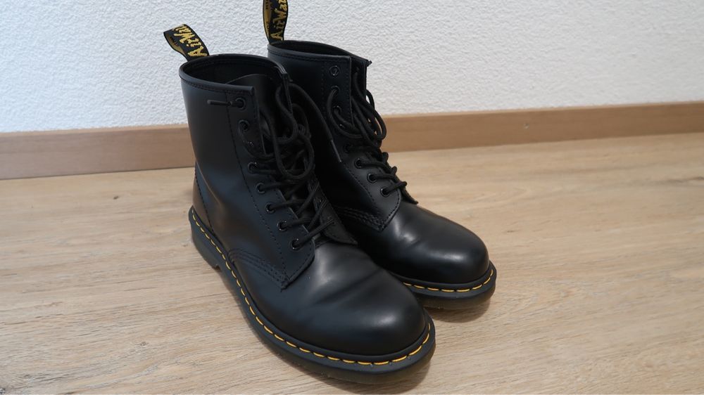 Dr. Martens 1460 Black Gr sse 44 Kaufen auf Ricardo