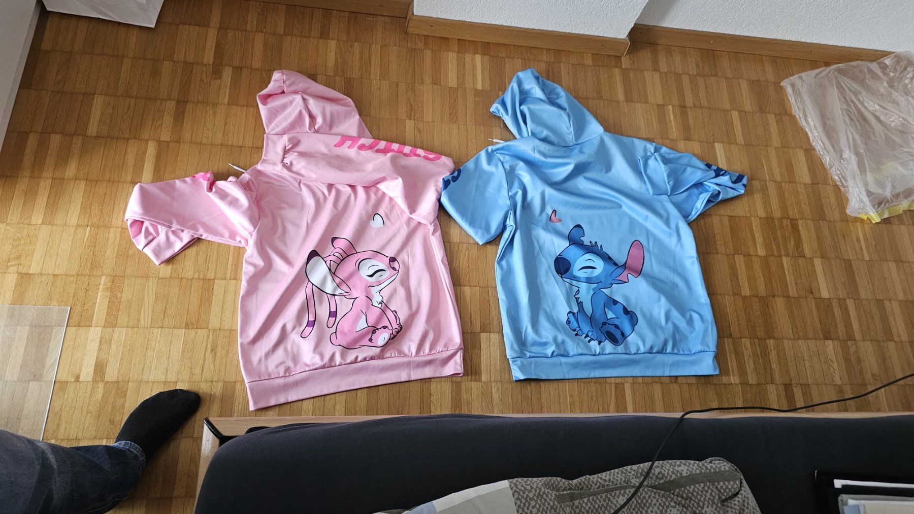 Pullover & Sweatshirts: Lilo & Stitch Pullover (Angel & Stitch) – Neu und originalverpackt aus Wohlenschwil von Lexah 2