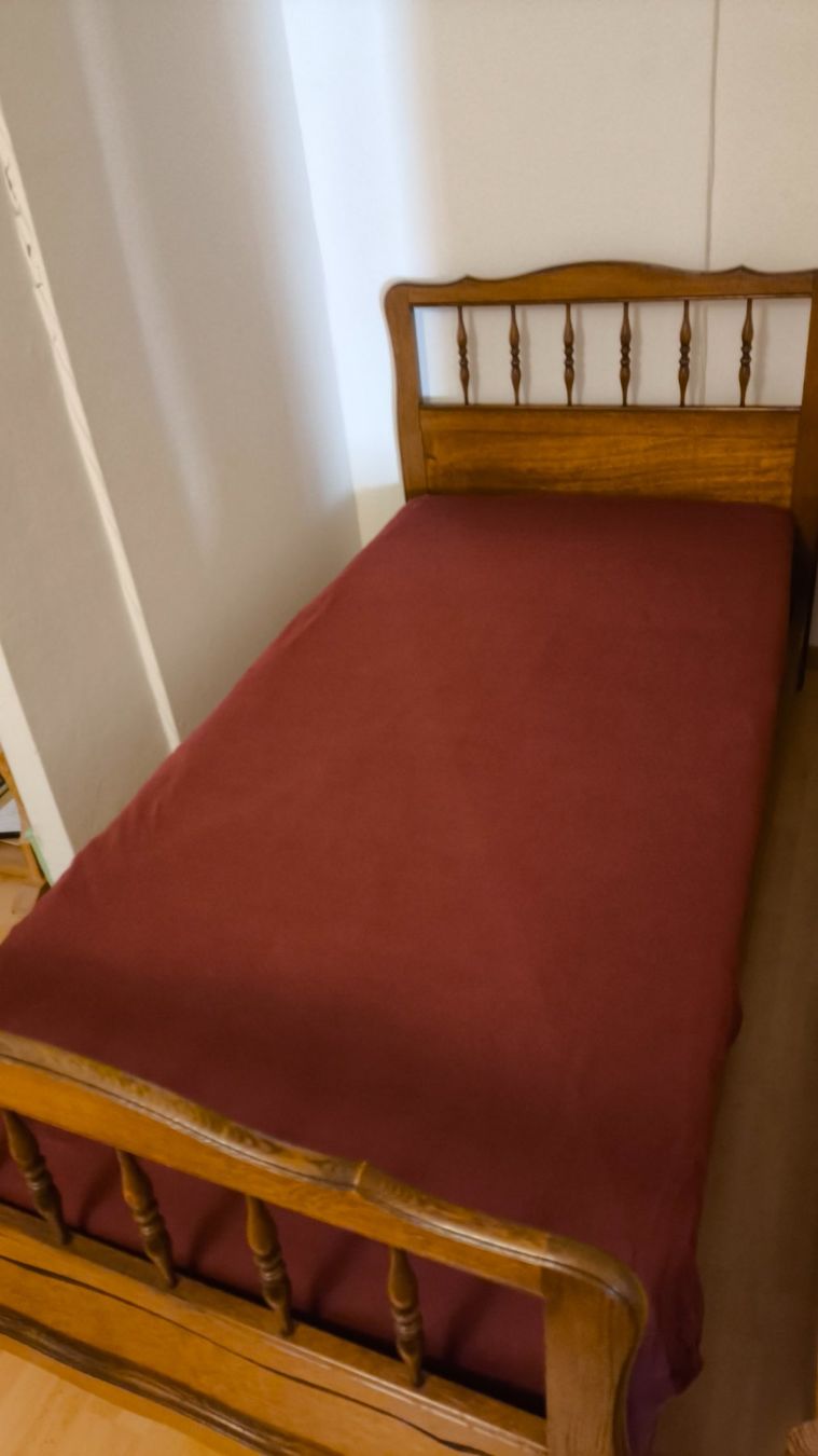 Betten: Lit avec matelas 190x90cm – Gebraucht aus Porrentruy von NGiorda