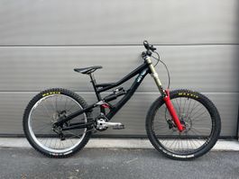 Downhill Mountainbike schwarz, Specialized Status