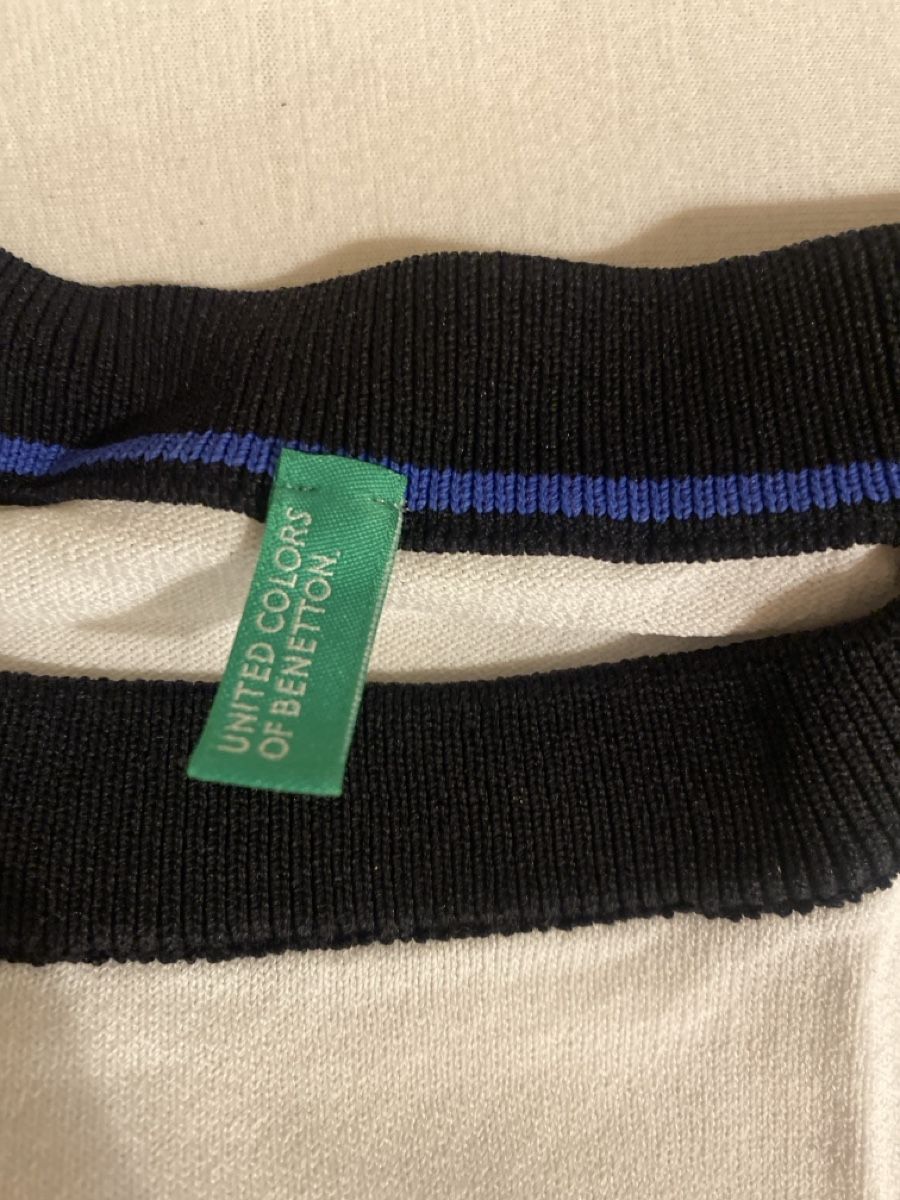Benetton Top: Benetton Top, Schwarz/Weiss, Grösse S – Usato da Gossau SG venduto da MRS13 2