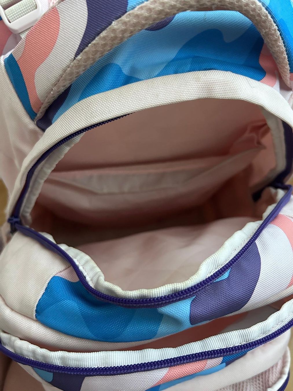 Satch Kindertaschen: Schulrucksack Mädchen der Marke SATCH inklusive Etui – Gebraucht aus Steinmaur von sea-bear 3