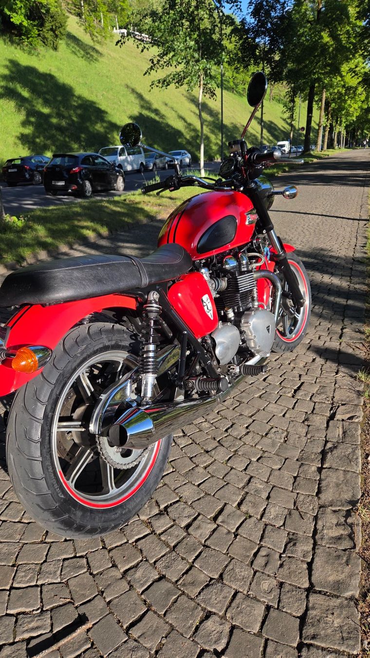 Triumph Route: triumph bonneville – D'occasion à bern par Aaxe 1