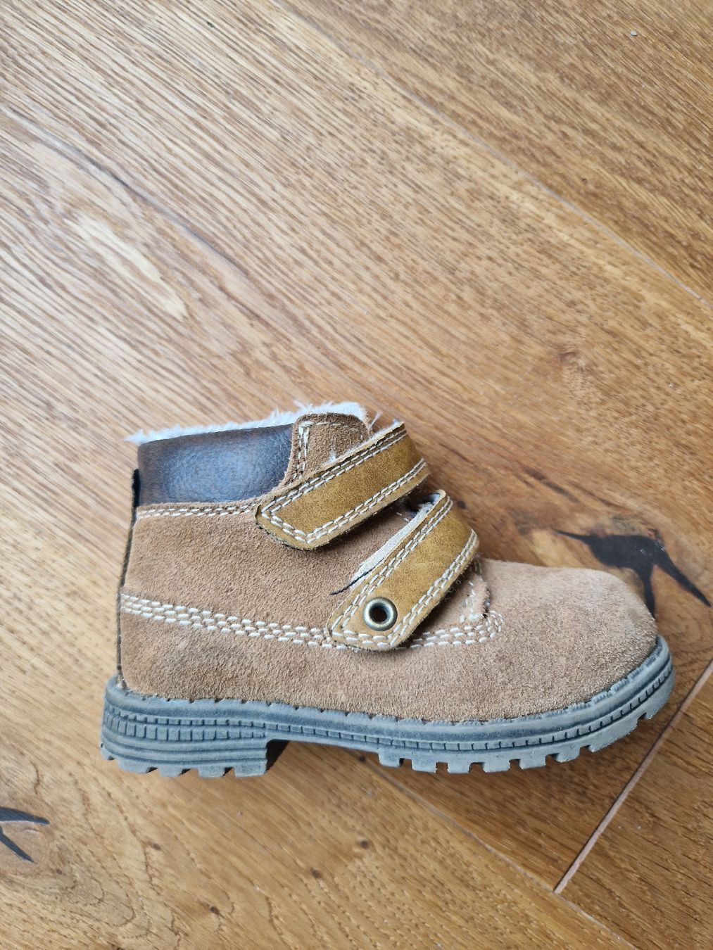 Scarpe per ragazzi: Twisty Winterschuhe Grösse 21 – Usato da Eschenbach SG venduto da SanFranciscoCalifornia 1
