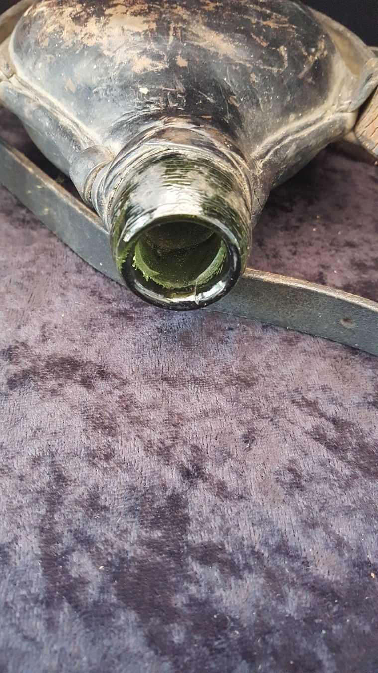 Flaschen: alte Pilgerflasche – Gebraucht aus Reinach von 3Guggerli 2