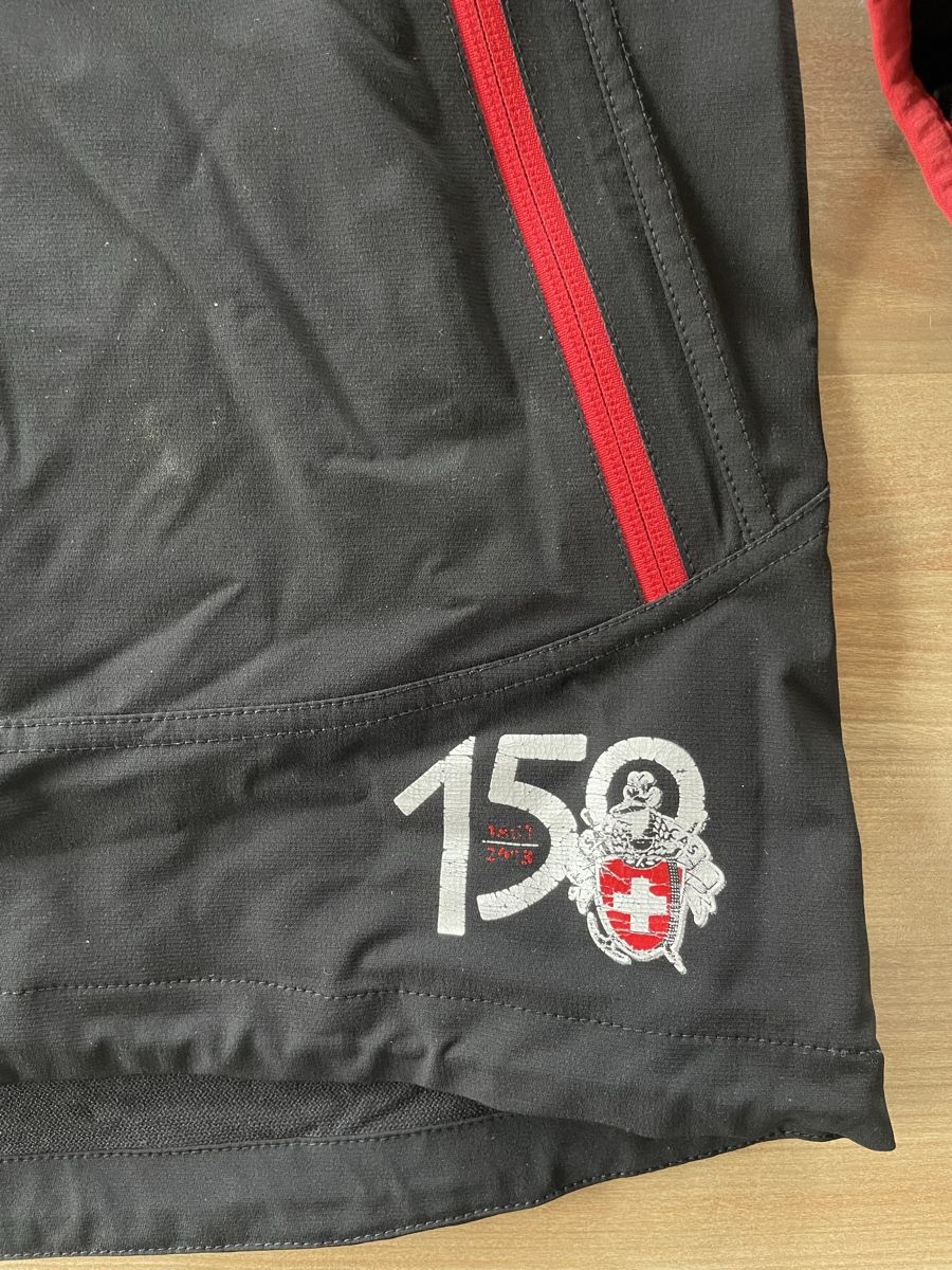 Salewa Vestes: SALEWA alpineXtrem SONDEREDITION Hardshell Jacke  - Grösse M – D'occasion à Oberhofen am Thunersee par BikeForMySister 1