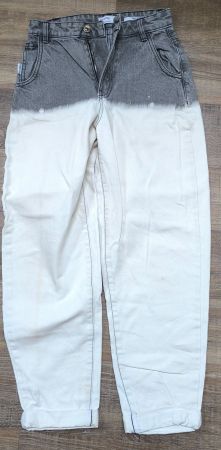Bershka Mom Jeans, Gr. 34, Sommer-Look, Top Zustand