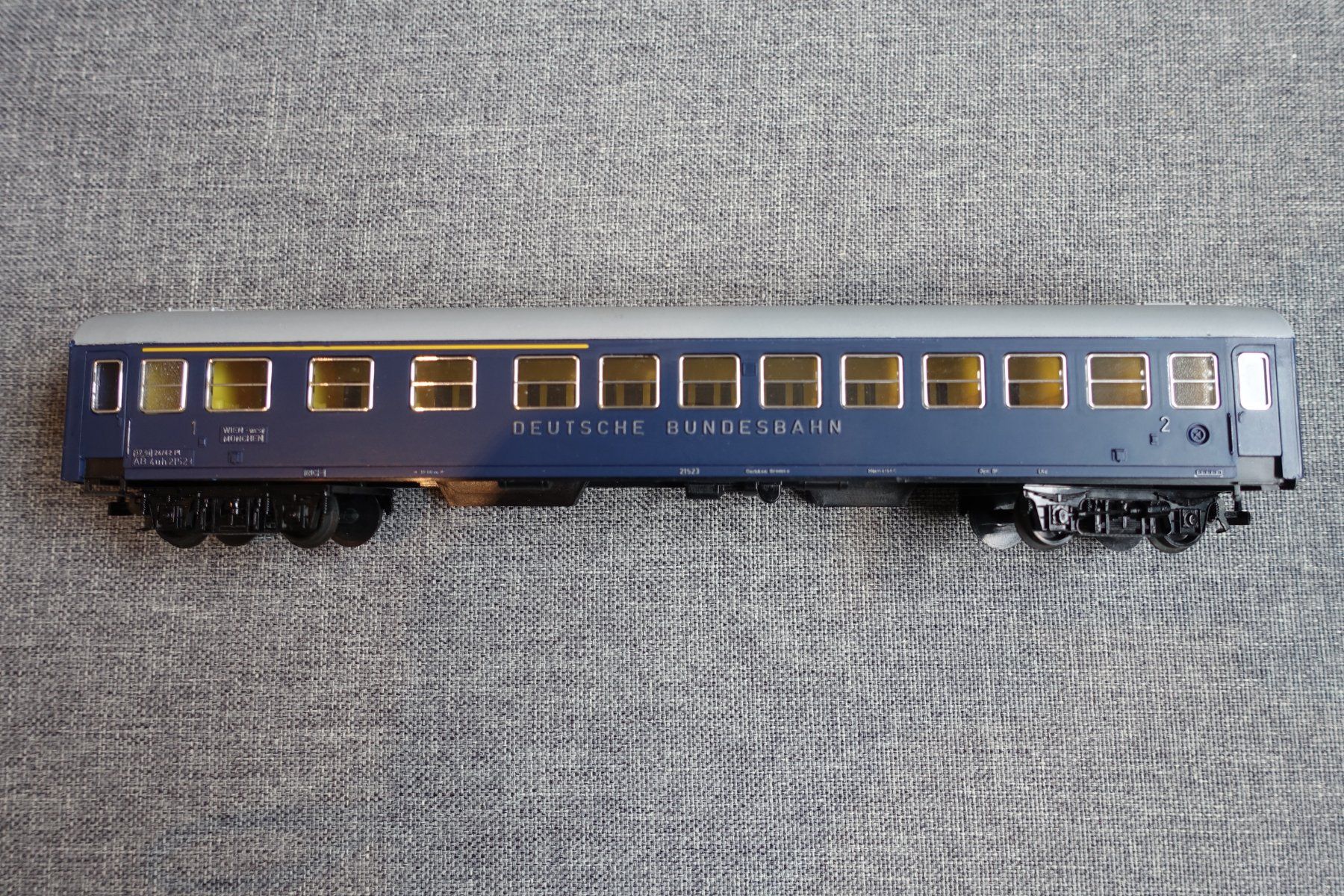 Kleinbahn Modellini di ferrovie: KLEINBAHN No. 389 DB D-Zugwagen – Usato da Wallbach venduto da Sarrows