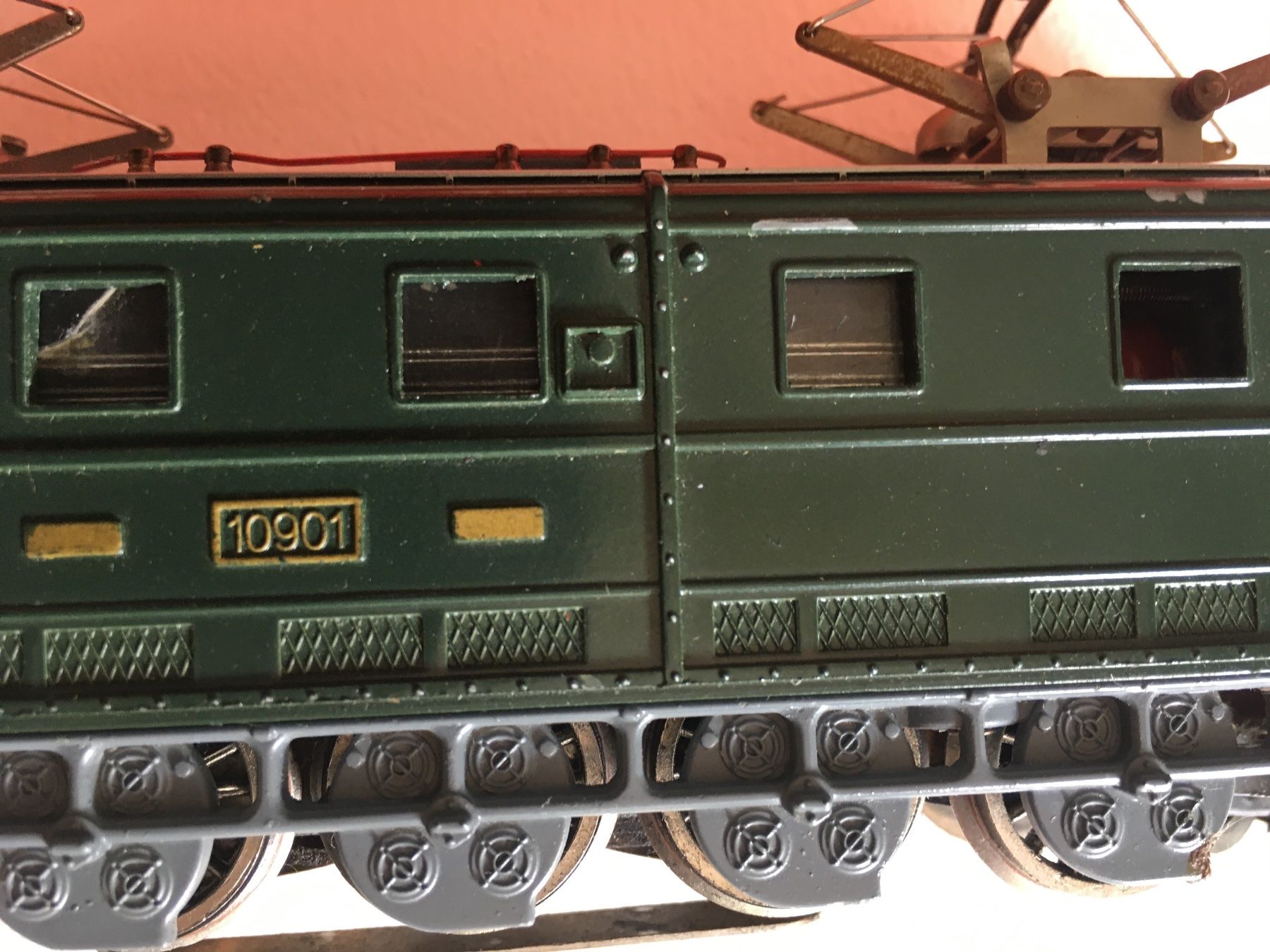 Hag Modellini di ferrovie: HAG 140, Ae 4/7 – Usato da Grellingen venduto da Toyhamster 5