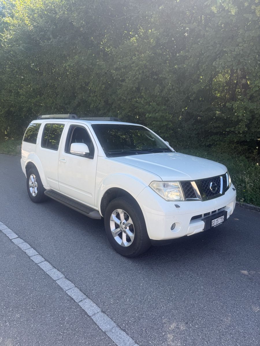 Nissan Autos: Nissan Pathfinder 2.5 dCi  – D'occasion à Lenzburg par billistar