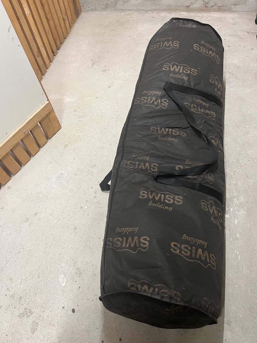 Materassi: SURMATELAS SWISS BEDDING NEUF DANS SA HOUSSE – Nuovo e nell'imballaggio originale da Thônex venduto da Godverdommesich