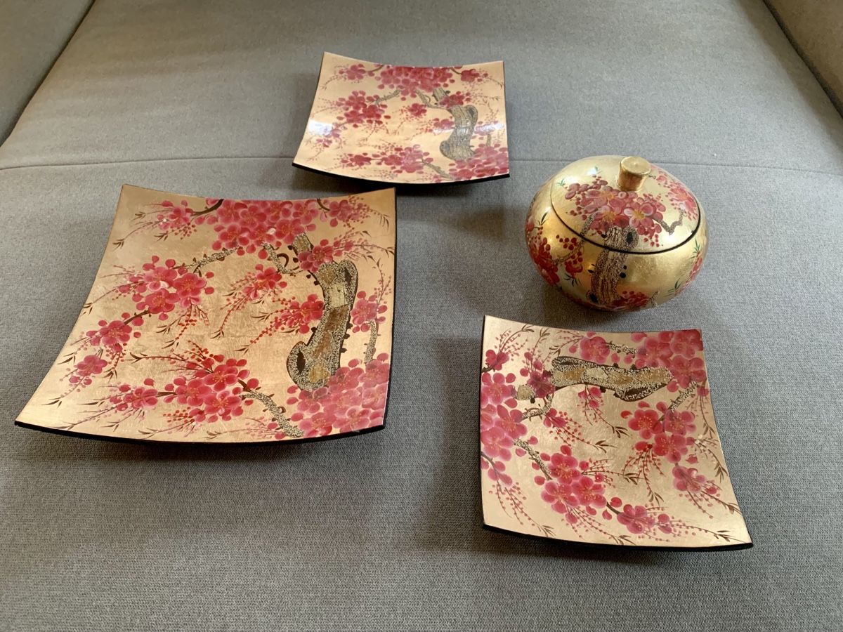 Piatti di portata: Vietnamese Lacquer Teller Set – Usato da Rüschlikon venduto da topswissvintage 5