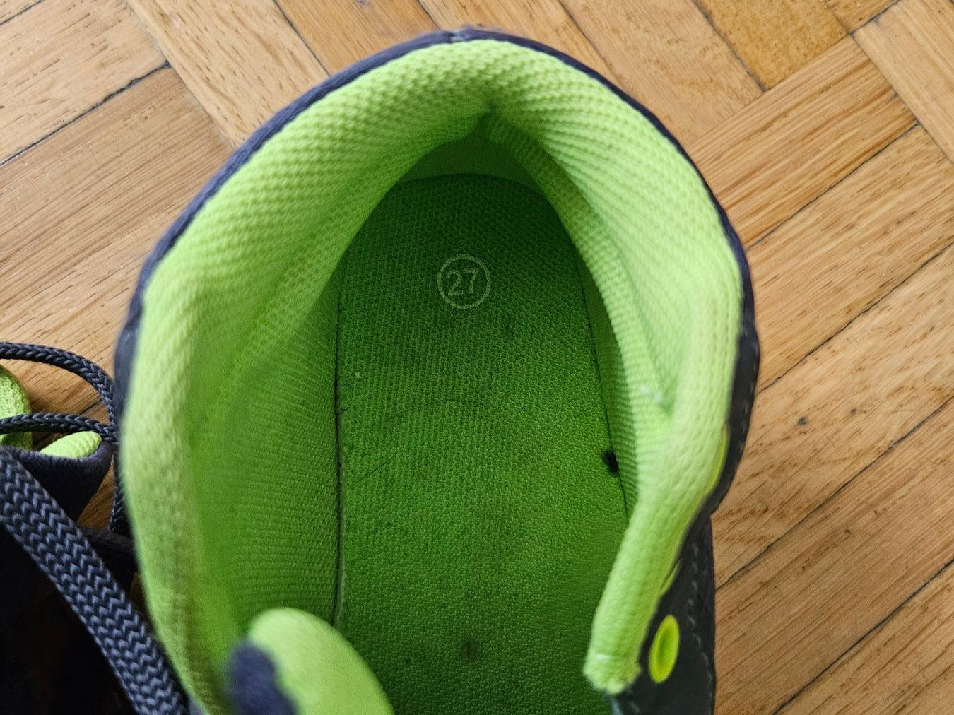 Scarpe da uomo: Turnschuhe / Sneaker Gr. 27 – Usato da Unterengstringen venduto da saraman 2