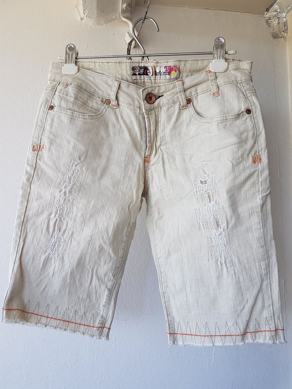 Pantaloni: Short blue Collection pour femme – Usato da Châtelaine venduto da kbabs