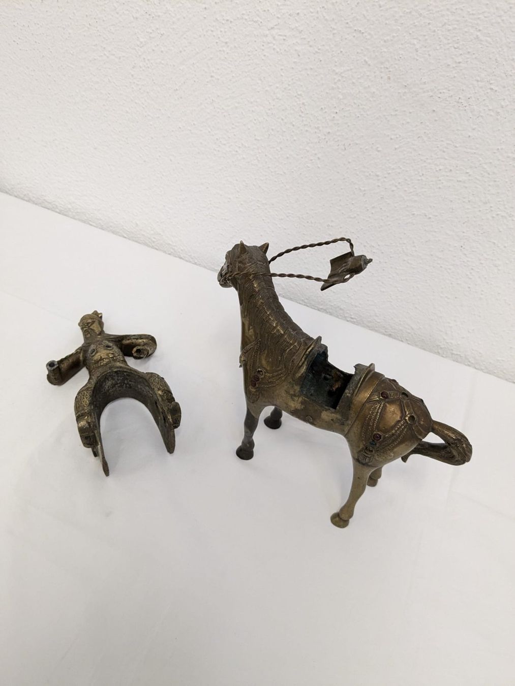 Statuette: 2-teiliges Pferd aus Messing, handgefertigt – Usato da Weinfelden venduto da blaukreuz_brocki_TG 8