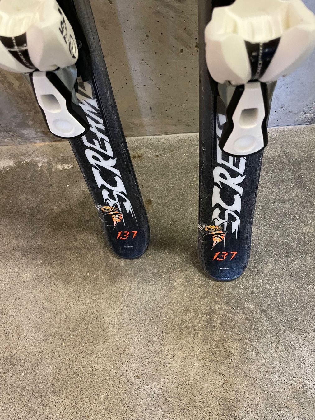 Sci: Freestyle Scream Ski 137cm, gebraucht – Usato da Zug venduto da falama 2
