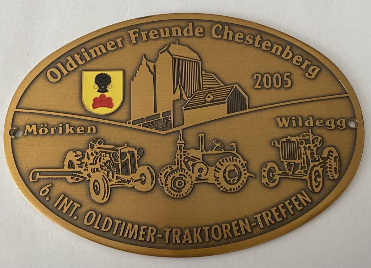 Plaquettes & Badges: Oldtimer Freunde Chesttenberg 2005 Traktor Plakette – Neuf (Voir description) à Allschwil par Deal_Tiger99