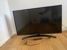 LG Fernseher 43UJ635V 43 Zoll gebraucht voll funktionsfähig