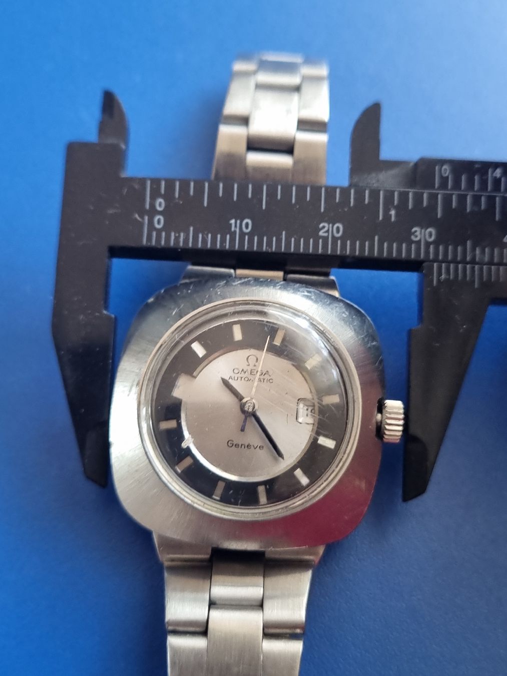 Omega Orologi: OMEGA GENEVE AUTOMATIC – Difettoso da Schaffhausen venduto da Leveron13 4