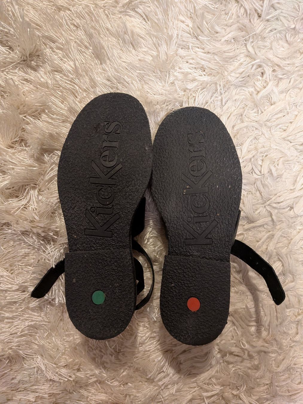 Kickers Chaussures femmes: Sandalen Kickers – D'occasion à Wangen ZH par rom_9c8d 1