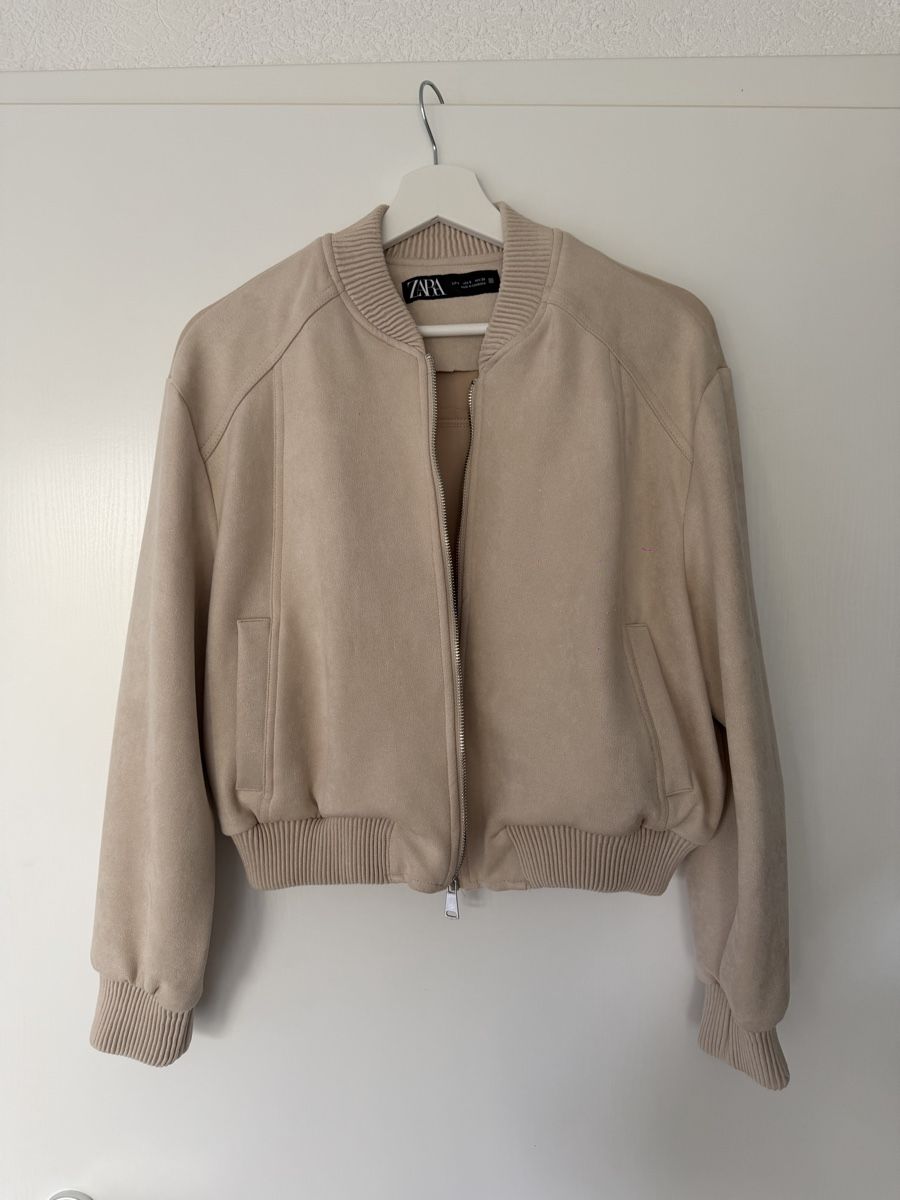 Zara Giacche: Veste Zara  – Nuovo (secondo la descrizione) da Eclépens venduto da Lisa148900