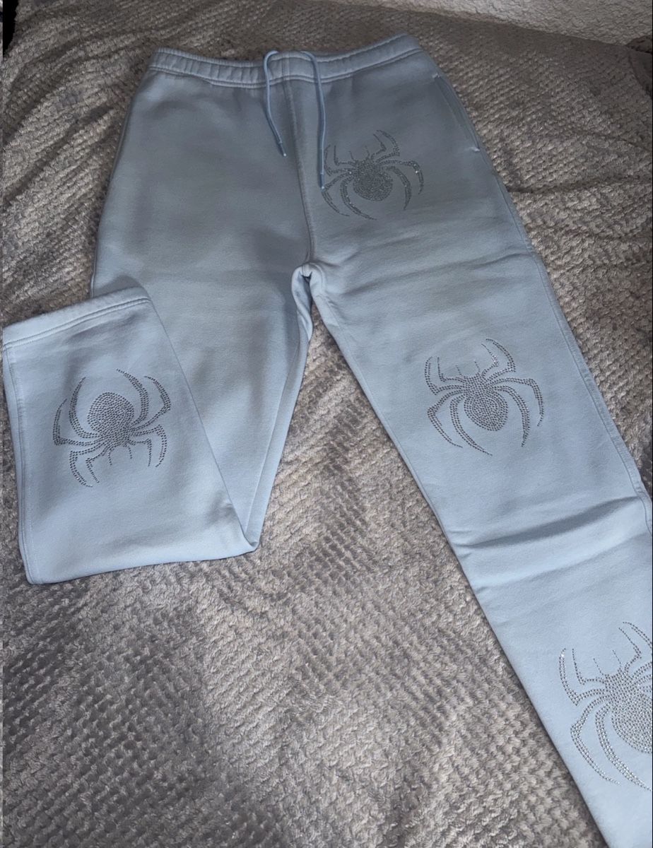 Pantaloni: PANTALON DE JOGGING BLEU CLAIR – Usato da Aigle venduto da ama_n8k2 1