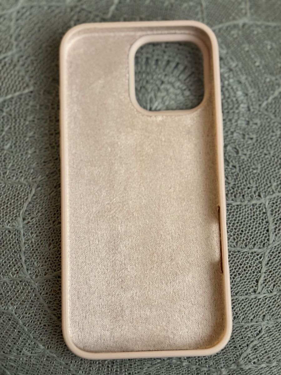Coques & Protection écran: Cover für IPhone 16 Pro Max – D'occasion à Dietwil par kim_9ntv 1