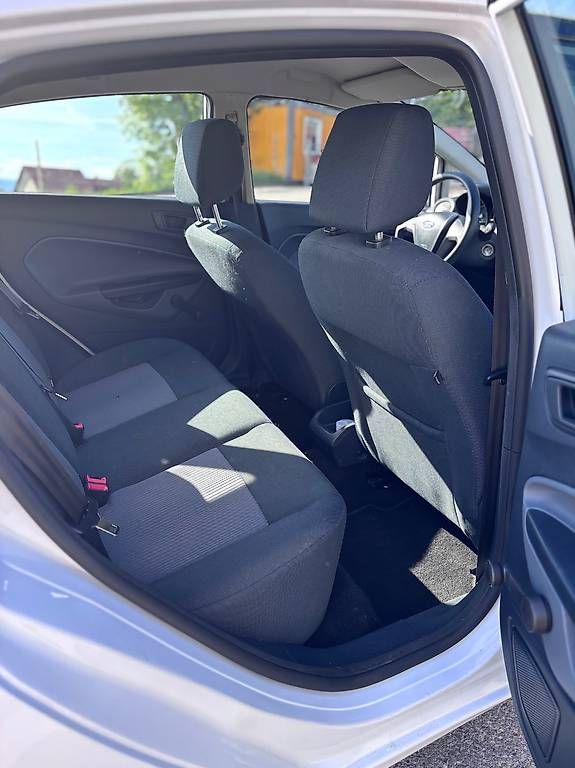Automobili: Ford Fiesta 1.25i   – Usato da Remaufens venduto da Dxvxd97 3