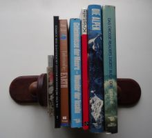 Konvolut von Büchern zum Thema Erde