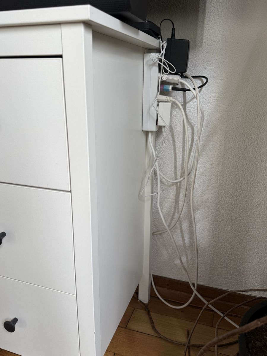 Ikea Cassettiere: IKEA HEMNES Kommode – Usato da Lenzburg venduto da and_5pq2 2