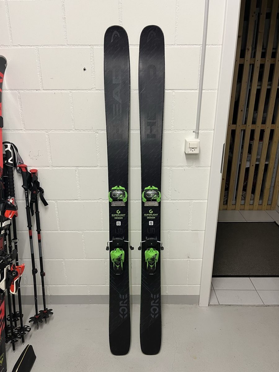 Head Skis: Head Kore 105 – Gebraucht aus Bönigen von Bergeli