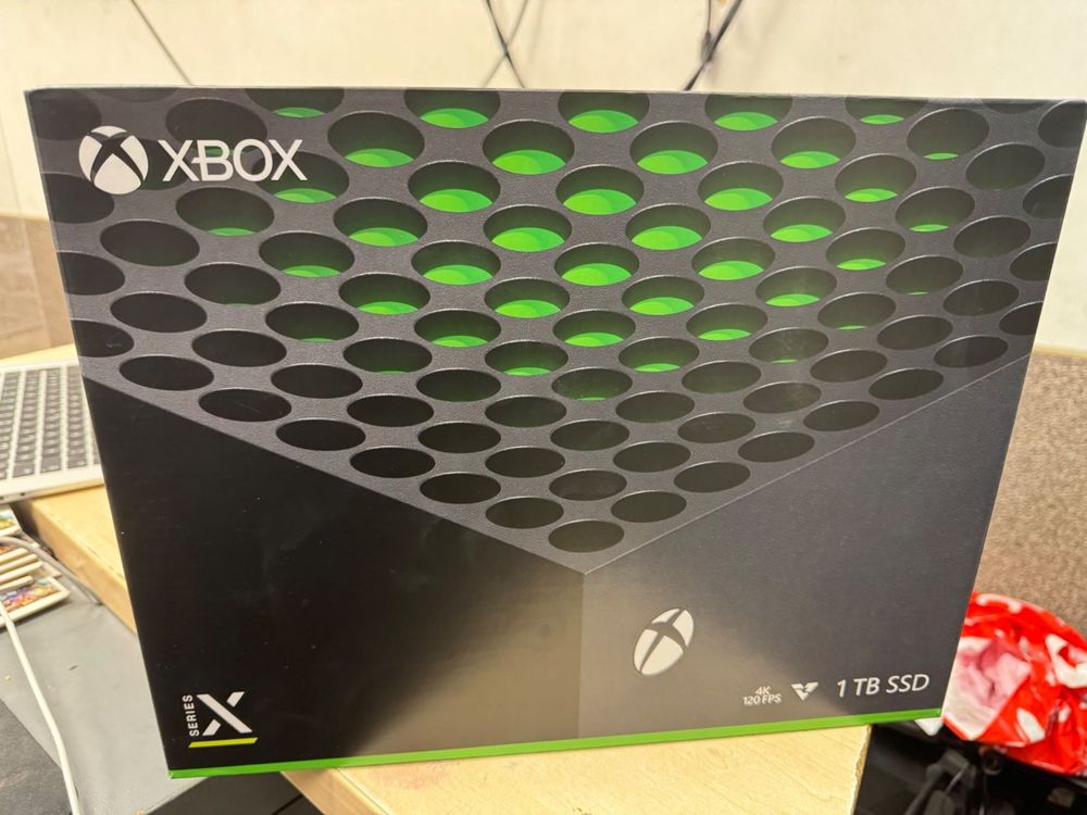 Xbox One X 1 TB Neu, ungeöffnet mit Garantie bis 14.9.2025 | Kaufen auf ...