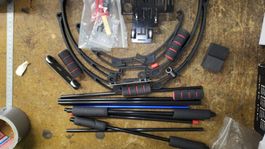 Lot en vrac: trains d’atterrissage pour drones et tubes