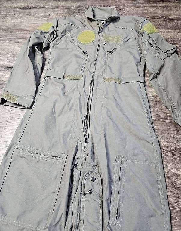 Completi: Propper Nomex Flight Suit 38R – Nuovo (secondo la descrizione) da Rümlang venduto da gkollias94 1
