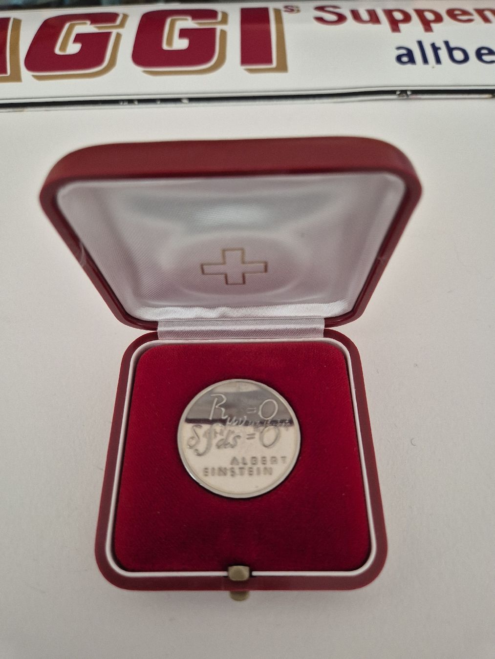 Tutti le monete: 5 Franken Münze PP 1979 Albert Einstein im Etui Formel – Usato da Russikon venduto da eunicetungol