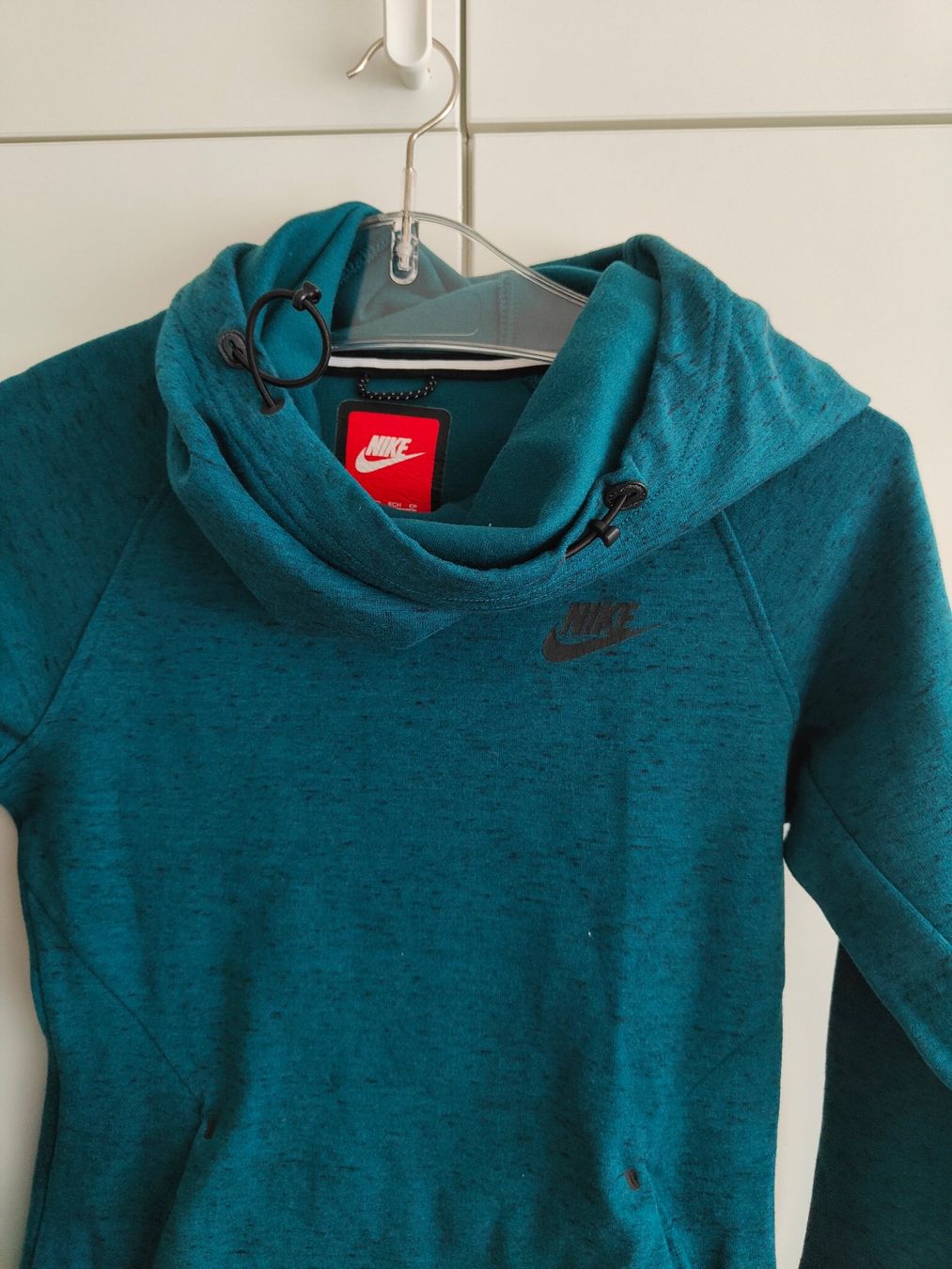Nike Maglioni & Felpe: Nike Hoodie - Grösse XS – Usato da Rickenbach b. Wil venduto da Beautiful.Things 3