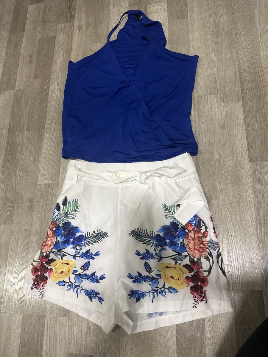 Pantaloni: Shorts mit Oberteil – Usato da Oberentfelden venduto da ulli03
