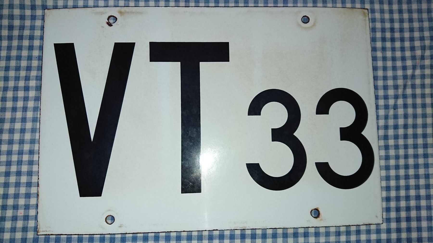 Insegne: 2 Plaques de voie émaillée – Usato da Cortaillod venduto da signep
