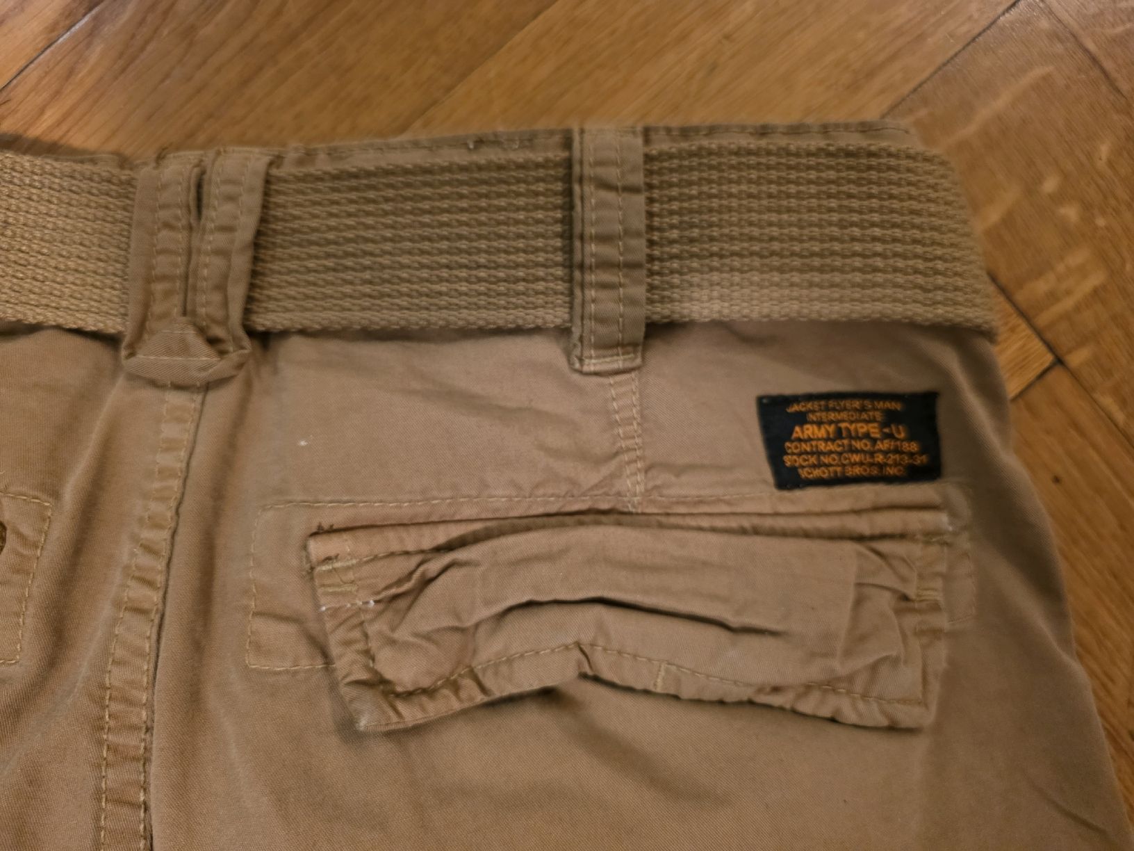 Schott Hosen: Schott short army type-u W31 – Neu und originalverpackt aus Lausanne von reinold 1