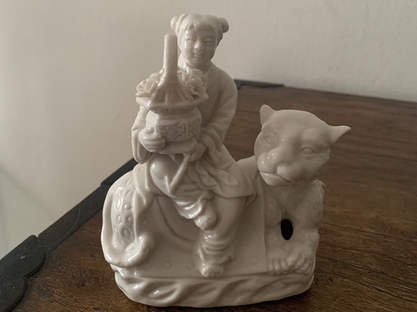 Sculture & Statue: blanc de chine – Usato da Basel venduto da Amechan. 1