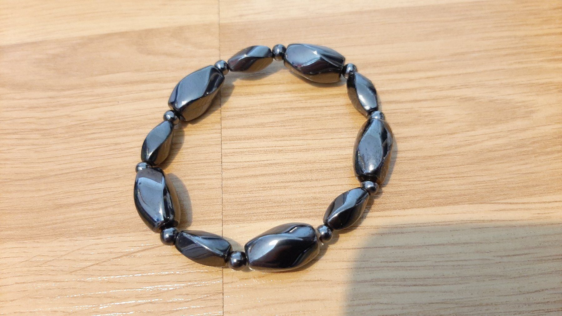 Armbänder & -reifen: Bracelet hématite – Gebraucht aus Pully von bro_n52j 4